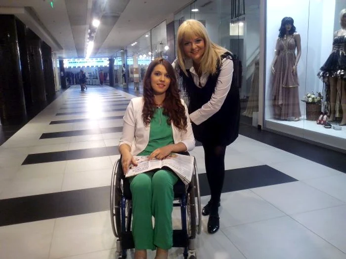 
    Iuliana Marciuc si Magda Coman  