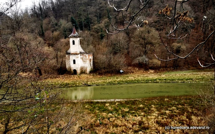 lacul cincis foto daniel guta adevarul