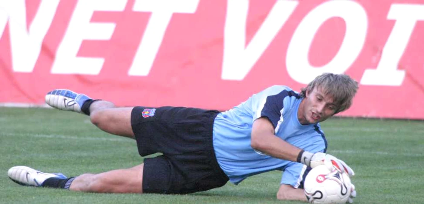 Khamutovski a câştigat două titluri de campion cu Steaua