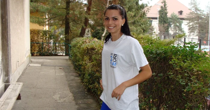 Laura Dumitrascu este o atletă de aur, mereu cu zâmbetul pe buze