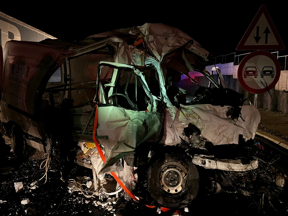 Tragedie pe breteaua Autostrăzii Sibiu Pitești lângă intersecția cu DN7 la Boița Sursă ISU Sibiu 
