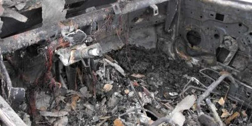 Cauza probabilă de incendiu a fost efectul termic al unei sobe 