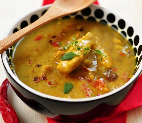 ciorba cu aripioare de pui si curry jpeg