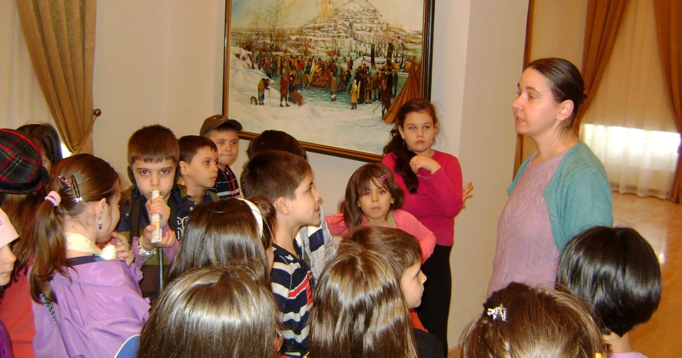 Copiii de la şcoala 5, în vizită la muzeele din Tulcea FOTO Adevărul