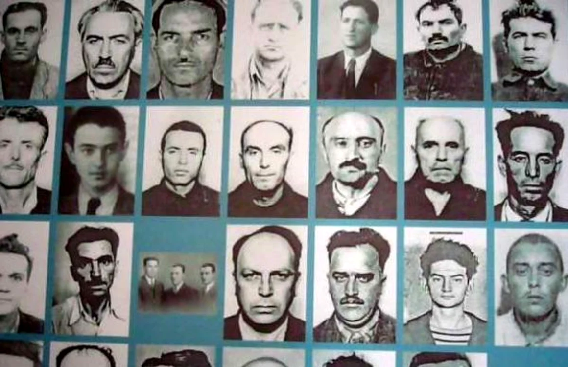 Foşti demnitari, deţinuţi ai închisorii de la Sighet.