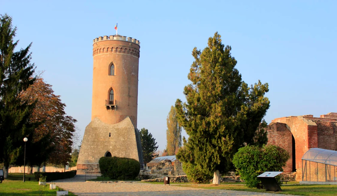 TURNUL CHINDIEI. FOTO MUZEE DÂMBOVIȚENE