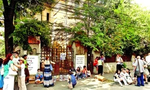 Mai există Curtea Veche? Sau de ce era mai bun Ion Iliescu jpeg