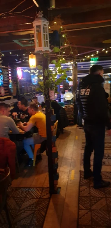 Restaurantele şi terasele din Slatina au fost pline FOTO: IPJ Olt