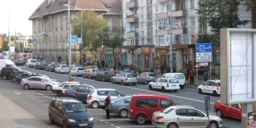 Neamţ: Trafic blocat în centrul oraşului (VIDEO)