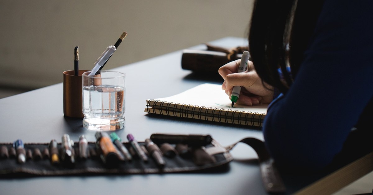 Cum să gestionăm emoțiile pe care le aduc simulările examenelor. Psiholog: „Cea mai mare frică a lor este că o să ne dezamăgească”