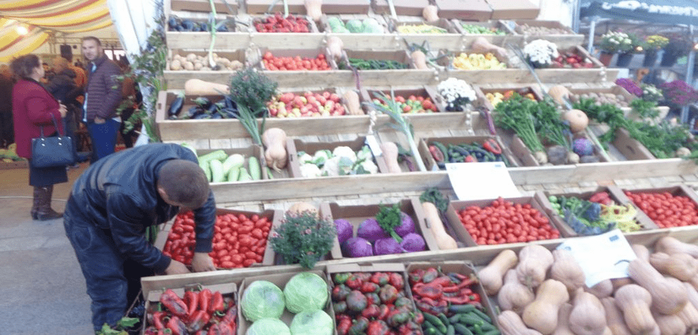 Târgul agro-alimentar „Toamna Buzoiană”, permis exclusiv producătorilor din județ