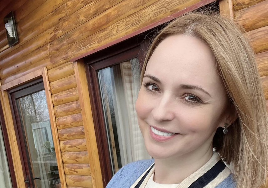 Andreea Marin are o casă la munte. Cum arată proprietatea din lemn a „zânei” FOTO