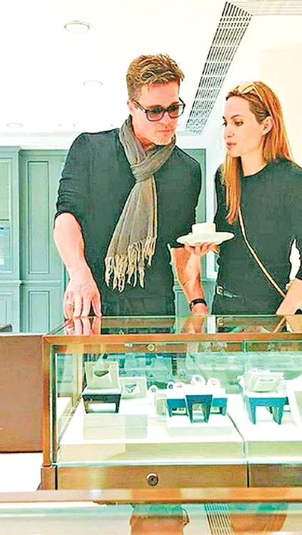 Brad Pitt şi Angelina Jolie  formează un cuplu din 2005 (Foto: Reuters)