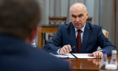 ilie bolojan la intalnirea cu banci 27 iun 25 Foto gov ro jpg