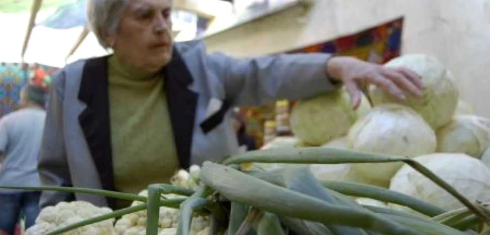 Cluj: Piaţă agro-alimentară cu produse 100% naturale în Cluj (GALERIE FOTO)