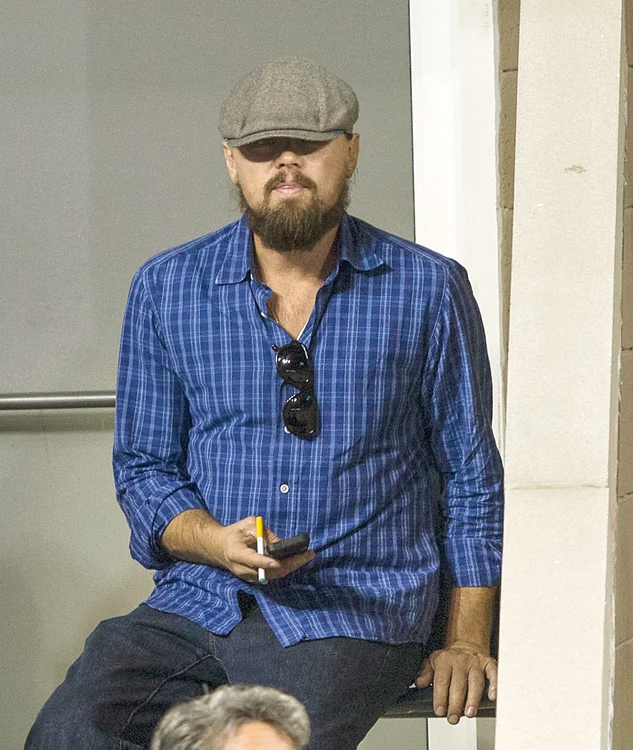 Leonardo DiCaprio,  un fumător înrăit de  ţigară electronică