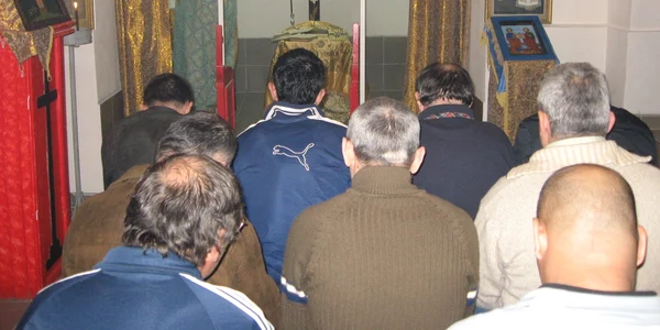 Vizita va fi coordonată de preotul capelan Mihail Groza, ce desfăşoară zilnic activităţi moral religioase în penitenciar 