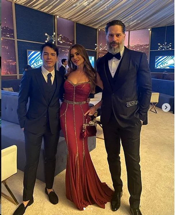 vergara son 2 jpg jpeg