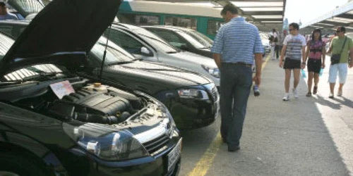 Grupul Eurohold vrea să preia o firmă românească de leasing aflată în pragul falimentului