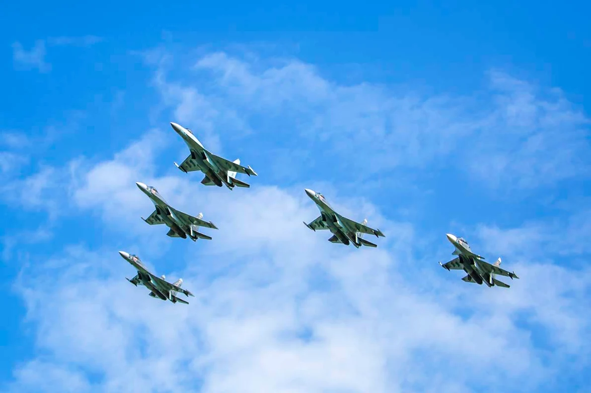 Avioane Suhoi din dotarea armatei chineze (© Ministerul Apărării al Federației Ruse)