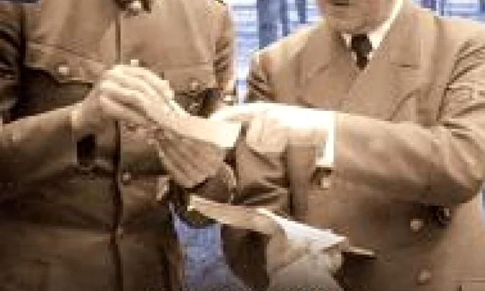 Hitler văzut de aproape jpeg