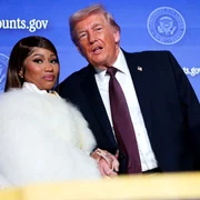  Nicki Minaj și Donald Trump FOTO: X / @metgalacrave