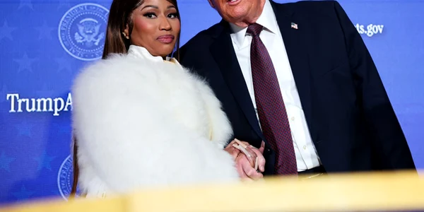  Nicki Minaj și Donald Trump FOTO: X / @metgalacrave