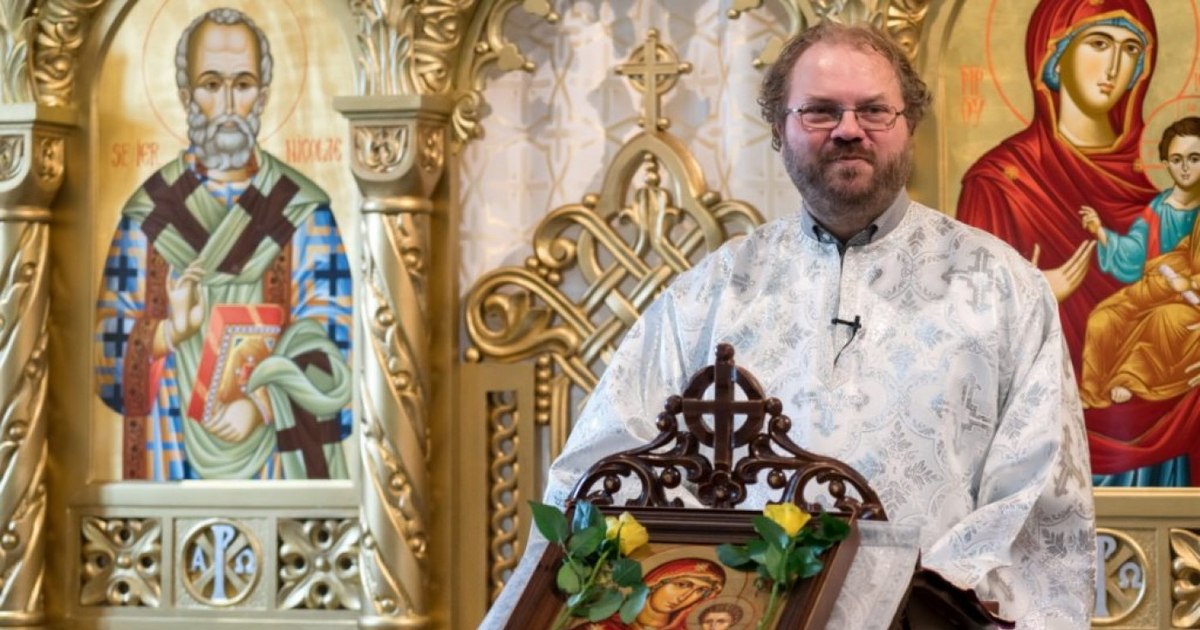 Radu Preda Preotul Radu Preda are interdicţie să mai intre în biserica din München ...