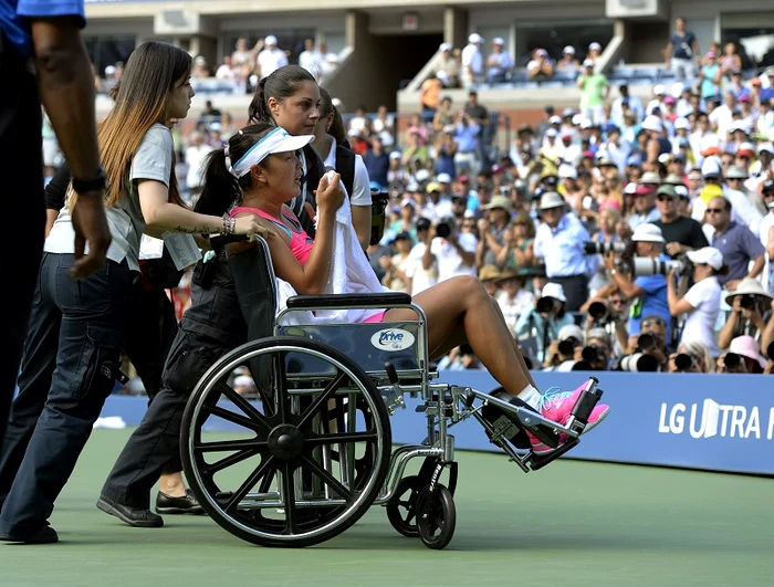 
    Caroline Wosniacki o va întâlni în finala turneului pe Serena WilliamsFoto Twitter  