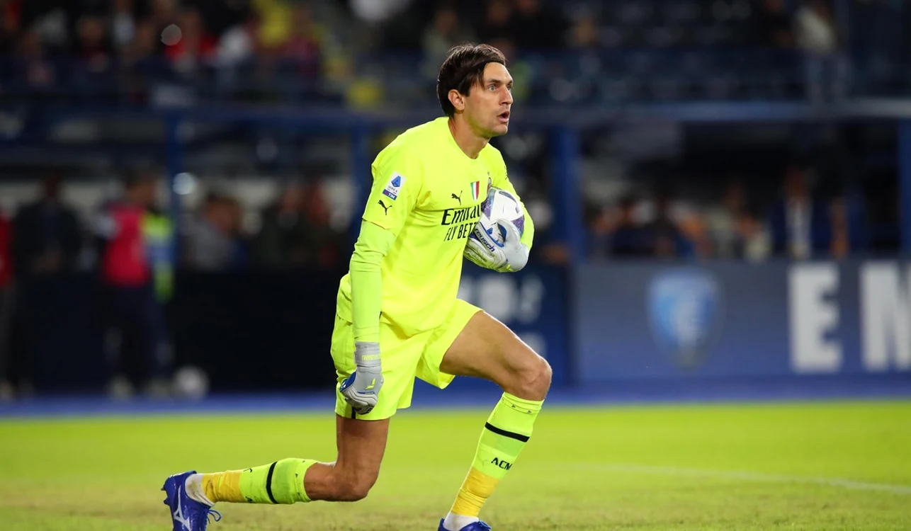Ciprian Tătărușanu și-a luat „adio” de la fotbal (FOTO: EPA)
