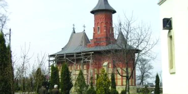 Iaşi: Vizite la vechile mănăstiri botoşănene
