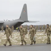 Militari danezi la baza aeriana Amari FOTO EPA-EFE