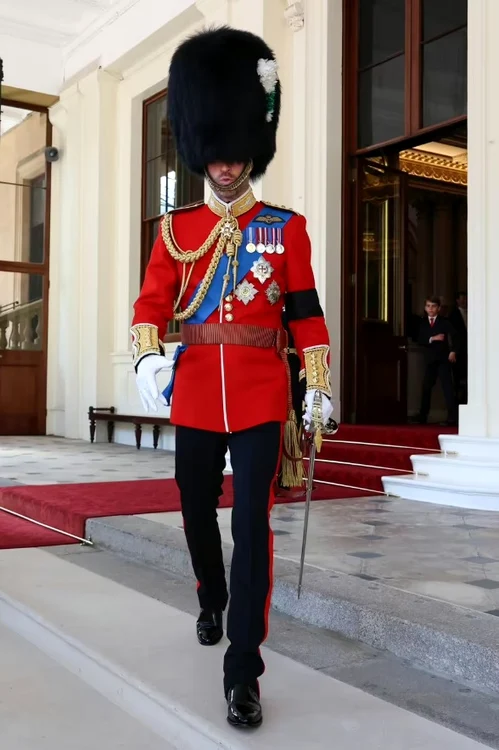 Prințul William Trooping the Colour foto Kensington Palace jpg
