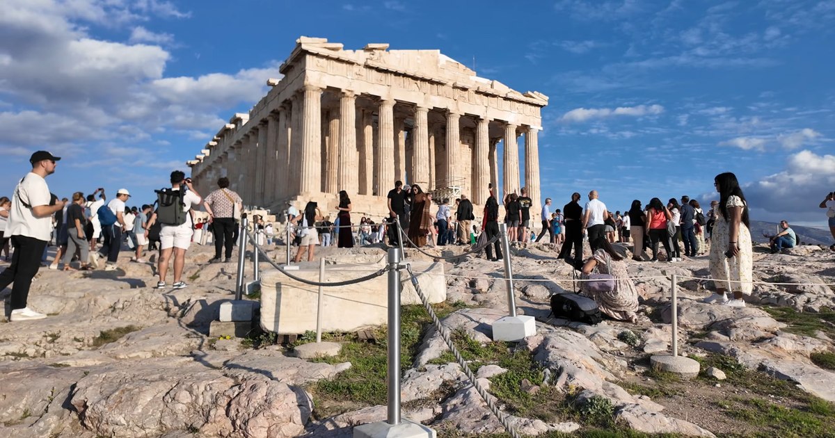 Partenonul, celebrul templu al zeiței Atena de pe Acropolă, renaște: pentru prima dată în 20 de ani, fără schele. Detalii inedite