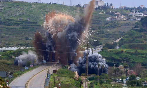 Explozie în timpul unui atac israelian asupra unui pod din sudul Libanului FOTO Profimedia