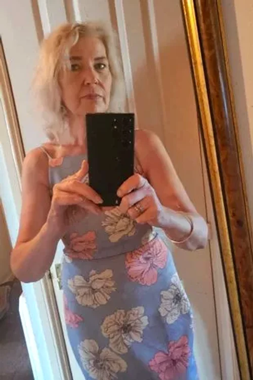 Dawn Gadsby după ce a slăbit FOTO Mirror.co.uk