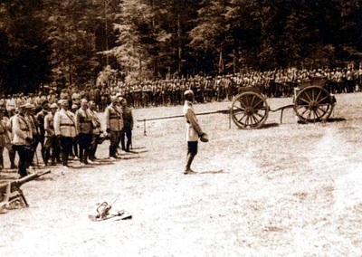 Romanian troops at Marasesti in 1917 jpg