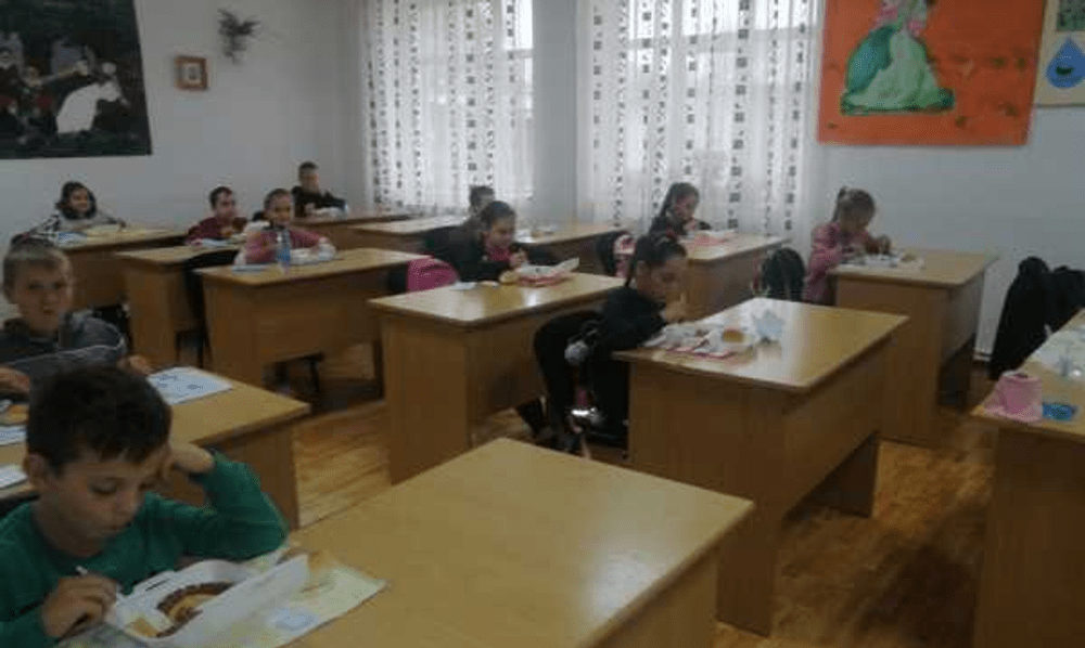 Peste 4.700 de elevi din Călărași vor primi o masă caldă în noul an școlar