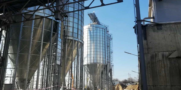 Incendiu portul Giurgiulesti jpeg