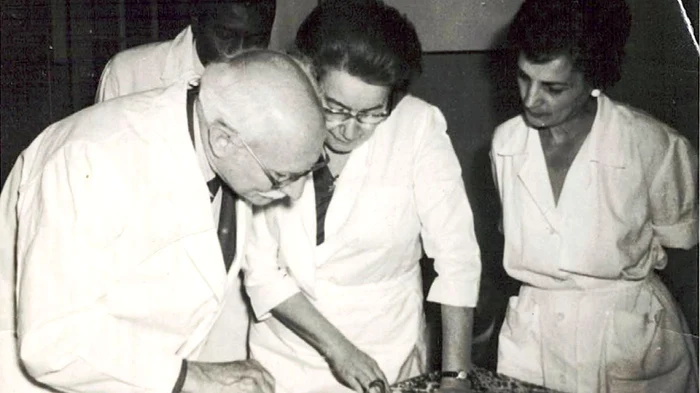 Ana Aslan
