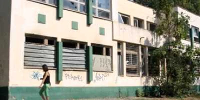 Galati: Fostul Centru de Transfuzii a ajuns veceu public