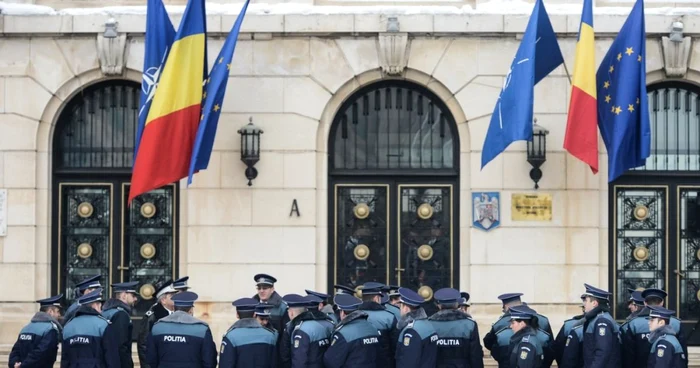 Poliţia Capitalei poate angaja 200 de persoane FOTO Mediafax