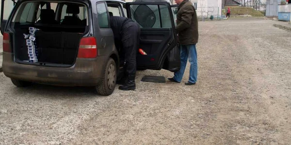 Capturile de ţigări sunt la ordinea zilei