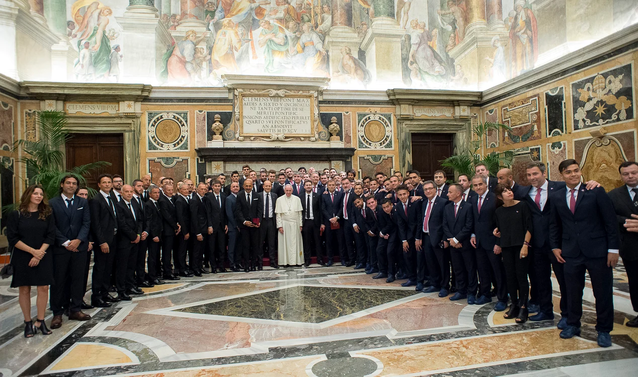Membrii delegației Romei s-au fotografiat cu Papa Francisc