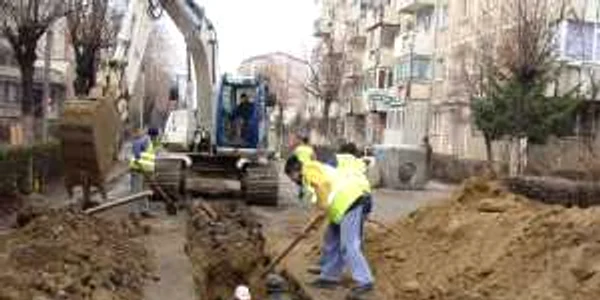Se vor extinde şi moderniza reţelele de apă şi in Ramnicu Valcea