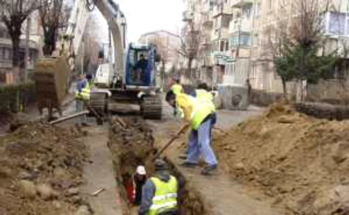 Se vor extinde şi moderniza reţelele de apă şi in Ramnicu Valcea