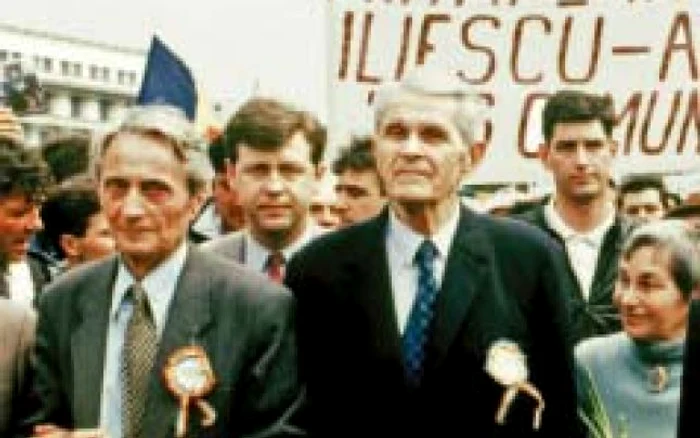 Ion Diaconescu, alături de Corneliu Coposu, în 1992