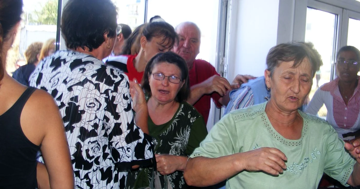 Mii de pensionari au cerut bilete FOTO Arhivă Adevărul