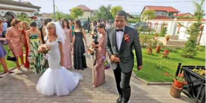 Andreea şi Cabral se pregăteau de slujba religioasă