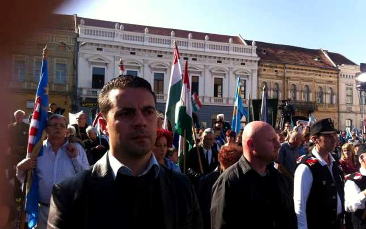 Vona Gabor a participat nestingherit la marşul secuilor organizat de UDMR, partid parlamentar care a devenit Jobbik-ul României